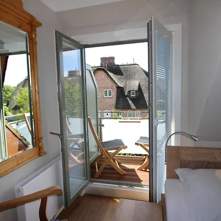 Westwind - Osterweg 51, App 3 * Wenningstedt-Braderup